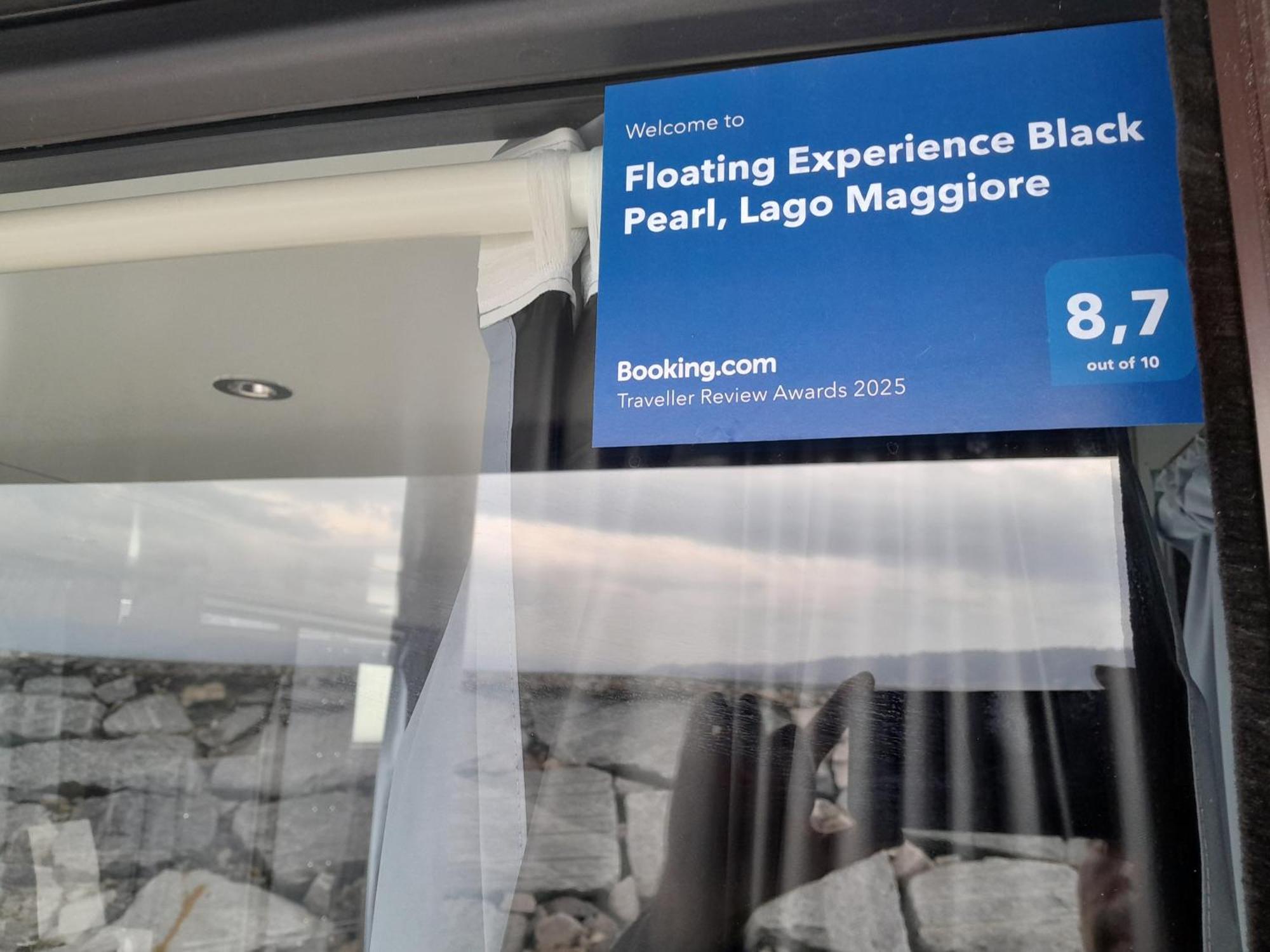 Floating Experience Black Pearl, Lago Maggiore Dormelletto Exteriör bild